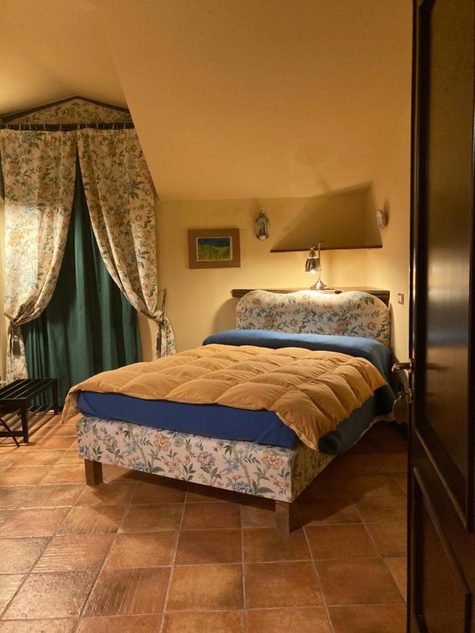 B&B Montalbano カゼルタ エクステリア 写真